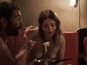 Криста Тере голая – Дочь босса (2015)