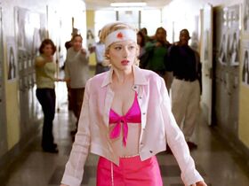 Шарлотта Айянна секси, Джуди Грир секси, Роуз МакГоун секси, Ребекка Гэйхарт секси, Джули Бенц секси – Королевы убийства (1999) #2