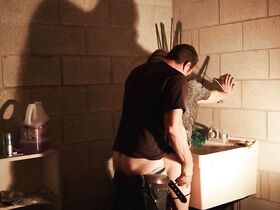 Линн Манчинелли секси – Плохой Фрэнк (2017) #2