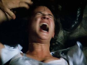 Азия Ардженто голая – Синдром Стендаля (1996) #2