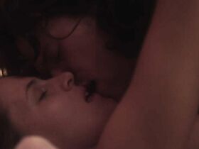 Эми Саймец голая – Девять полных лун (2013)