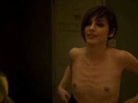 Амелия Джейн Мерфи голая – Королевство s03e04 (2017) #2