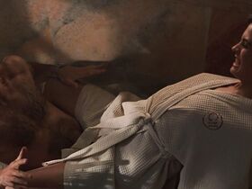 Фамке Янссен секси – Золотой глаз (1995) #3