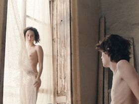 Химена Ромо голая, Эрендира Ибарра голая – Распутная жизнь идеальной пары (2016)