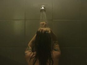 Николь Да Силва секси – Уэнтуорт s05e02 (2017) #3