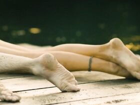 Лола Докхорн голая – Телефон полиции — 110 s45e01 (2016) #3