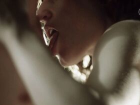 Антье Трауэ голая – Долина s01e01 (2015) #2