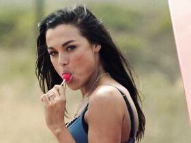 Кристина Очоа секси – Кровавая езда s01e01 (2017) #2