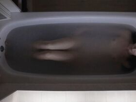 Иойфа Форвард голая, Рэйчел Уоррен голая – Ловушка (2017)