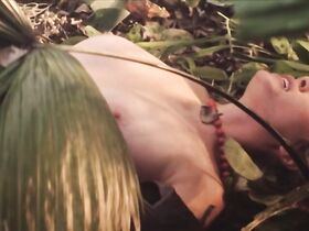 Барбара Эванс голая – Два брата s01e03 (2017) #1