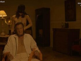 Берта Эрнандес голая – Виктор Рос s02e04 (2016) #3