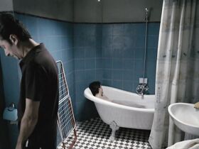 Дана Войку голая – Привет! Как дела? (2010) #2