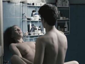 Маринела Бутика голая – Привет! Как дела? (2010) #3