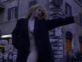 Моника Джерриторе голая - Самка (1998)