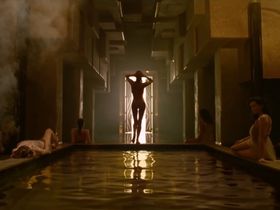 Шарлиз Терон голая - Dior J'Adore Perfume Commercial (2018) #1