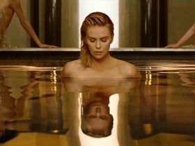 Шарлиз Терон голая - Dior J'Adore Perfume Commercial (2018) #3