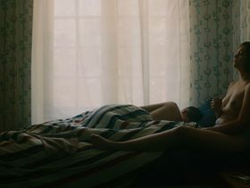 Нина Ломбардо голая - Пока горят поля (2018) #2