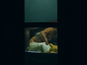 Вирджиния Гарднер голая - Морская звезда (2018) #6