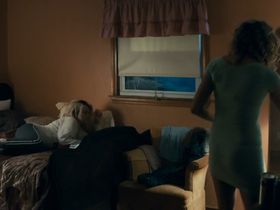Сиенна Миллер секси - Женщина в огне (2018) #4
