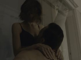 Ирене Асуэла секси - Монарка s01e02, e08 (2019) #9
