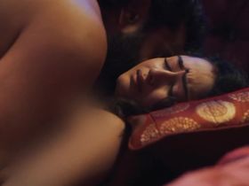 Тридха Чадхури секси - Ашрам s01e09 (2020) #3