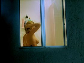 Джулиан Бэрлин голая, Эрин Фостер секси - Ключ от тайной комнаты (2006) #8