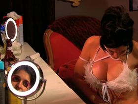 Трэйси Бамбак секси, Nazanine Mousavi секси - Layla Live or Die (2008) #18