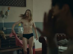 Джессика Барден голая, Джоди Мэй секси - Скарборо (2018) #4