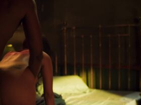 Эрендира Ибарра голая - Черное пламя (2020) #12