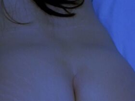 Урсула Бедена голая - Странный цвет слёз твоего тела (2013) #10