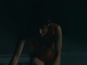 Шейла Ванд секси - Кто не спрятался (2020) #3