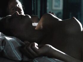 Франциска Вайс голая – Хаберманн (2010)