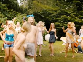 Лукреция Фантазия голая – Системная ошибка – Когда Инге танцует (2013) #3