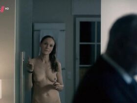 Жанетт Хайн голая – Место преступления e857 (2012) #2