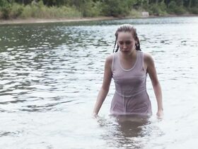 Алисия Дебнем-Кери секси, Аделаида Кейн секси, Кэти Гарфилд секси – Рука дьявола (2014) #2