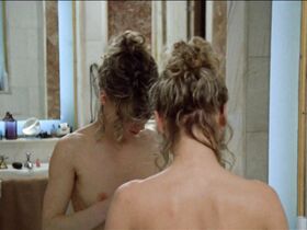 Джули Кристи голая – А теперь не смотри (1973) #2