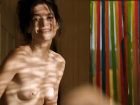 Флора Бонфанти голая – Золото s01e07 (2017)