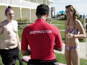 Лина Данэм голая – Девчонки s06e01 (2017) #2