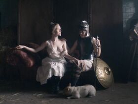 Соко голая, Тэмзин Мёрчант голая – Танцовщица (2016) #2