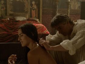 Мелиа Крейлинг голая – Борджиа s02e01-04 (2012) #2