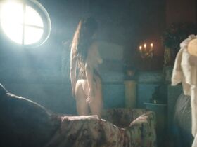 Марина Александрова голая – Екатерина s02e01 (2017)