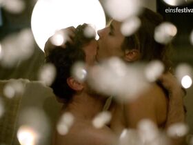 Карин Ханкцевски голая – Meuchelbeck s01e05 (2015) #3