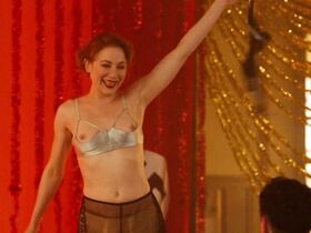 Жюли Депардье голая, Мари Жиллен голая – Женщины-агенты (2008) #3