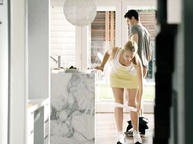 Марта Дюссельдорп секси – Горящий человек (2011) #3