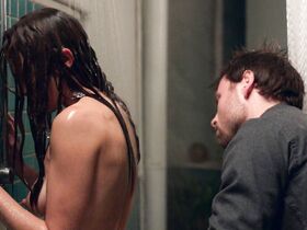 Тереза Палмер голая – Берлинский синдром (2017) #8