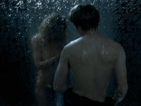 Сильви Тестю голая – Пленница (2000) #3