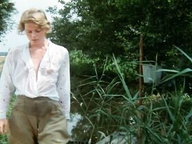 Коринна Кирчхофф голая – Паутина (1989) #3