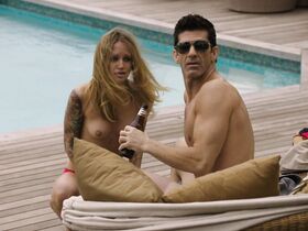 Малин Акерман секси, Эмили Александрия Шепард голая – Миллиарды s02e07 (2017)