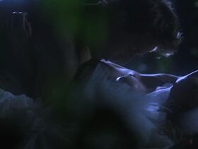 Кристиана Капотонди голая – Императрица Сисси (2009)