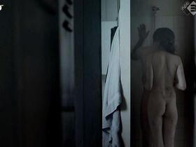 Гайте Янсен голая – Гренландия (2015)